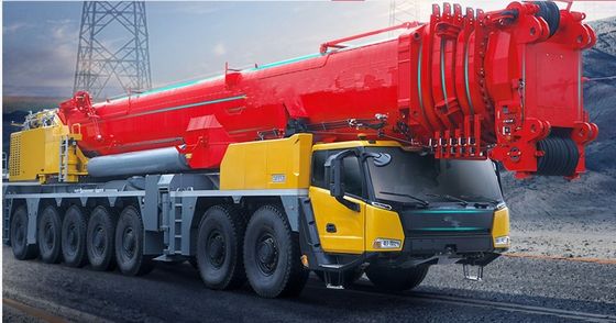 معدات بناء رافعات الشاحنات المتنقلة بطاقة 25 طن مع سعة خزان الوقود 400-500L