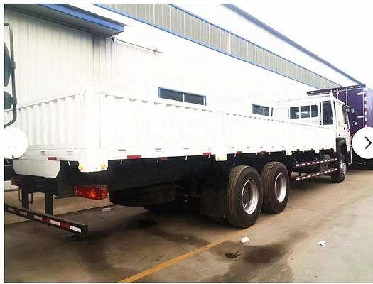 الصين هوو 4x2 130hp 6 طن سينوتروك شاحنة خفيفة ميني شحن شاحنة قمامة صغيرة