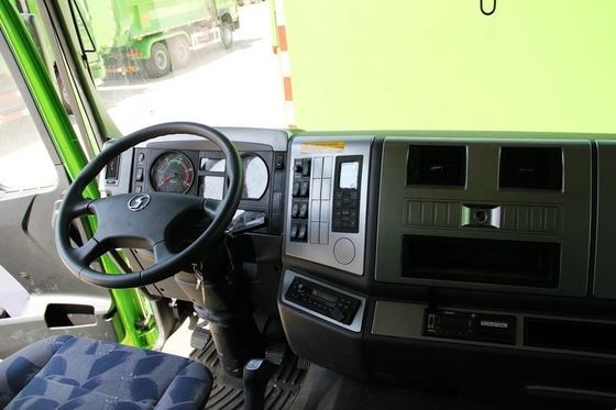 شينشي شاكمان F3000 شاحنة قمامة 8x4 شاحنات النقل 60 طن التعدين